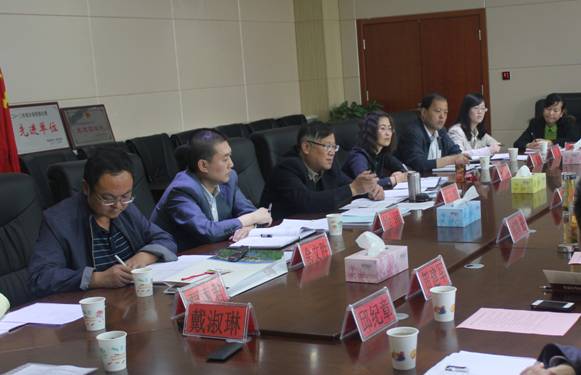 協(xié)調(diào)對(duì)接，有序推進(jìn)保稅物流中心項(xiàng)目建設(shè)